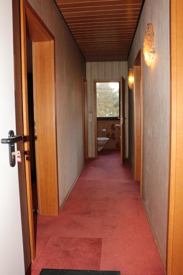 E Kurhaus Wohnung Nr 5 เชอเนา ภายนอก รูปภาพ